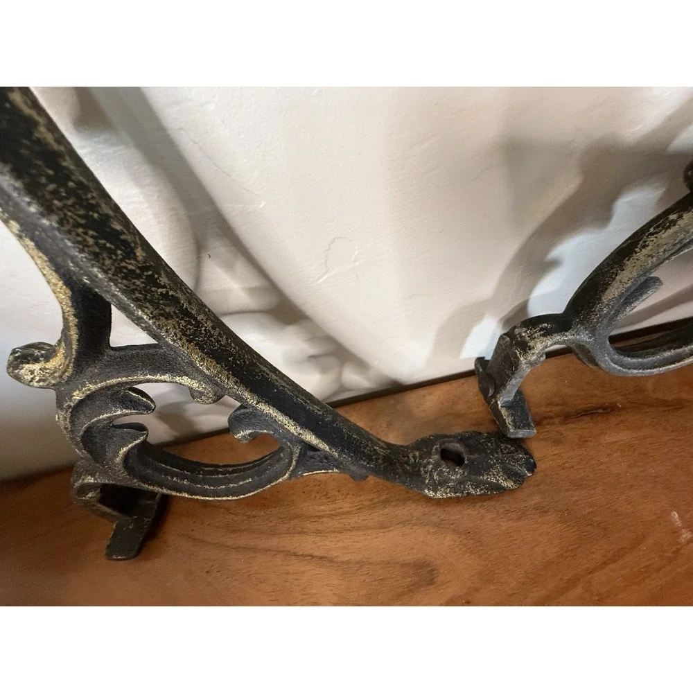 2 Heavy Cast Iron Shelf Brackets Vintage Metal Shelf Brackets‎ Architectural VTG